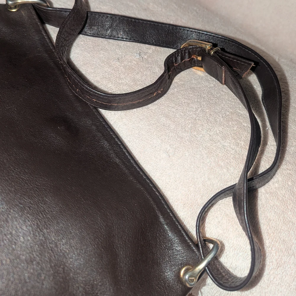 Ravasi Firenze Dark Brown Leather Hobo Bag. Made In Italy.